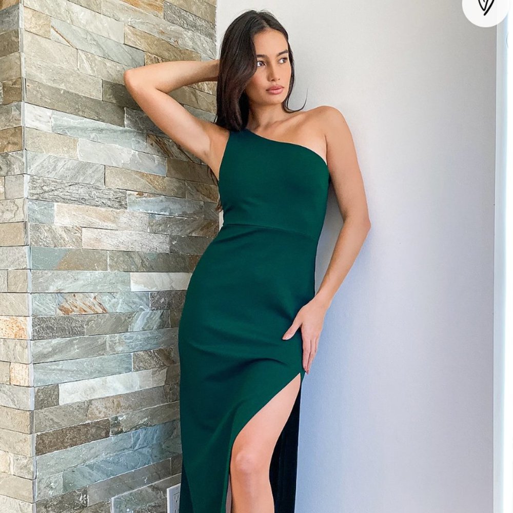 Lulu's Good Times Only Hunter Green One-Shoulder Maxi Dress